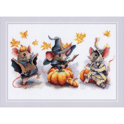 Spooky Mouse Trio by Riolis 2023 Counted cross stitch kit