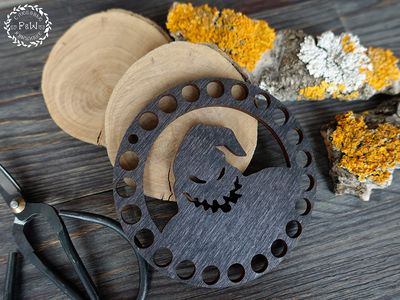 Oogie Boogie Thread organizer by Primitive and Wood (P&amp;W) Designer embroidery accessories