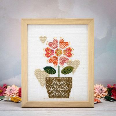 Love Grows Here by Counting Puddles 2022 Designer Lindsey Whitney Summer Counted cross stitch pattern