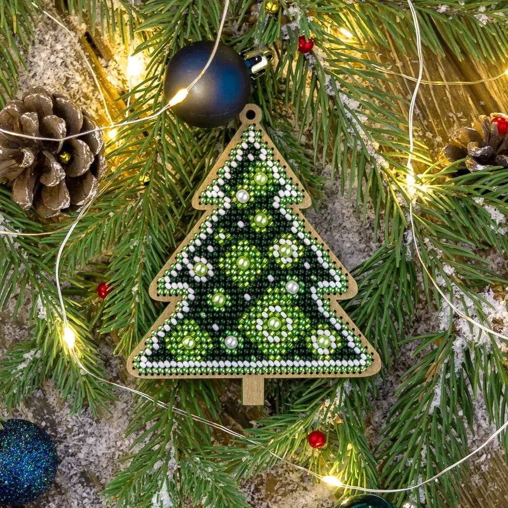 Emerald Tree by Wonderland Crafts Christmas Tree toy Bead embroidery kit on wood Made in Ukraine