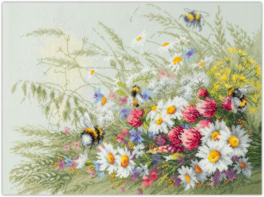 Daisies and Clover by Magic Needle 2022 Counted cross stitch kit