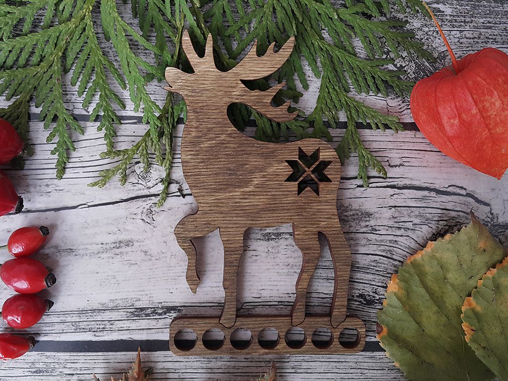 Deer P&amp;W Thread Organizer by Primitive and Wood Designer embroidery accessories