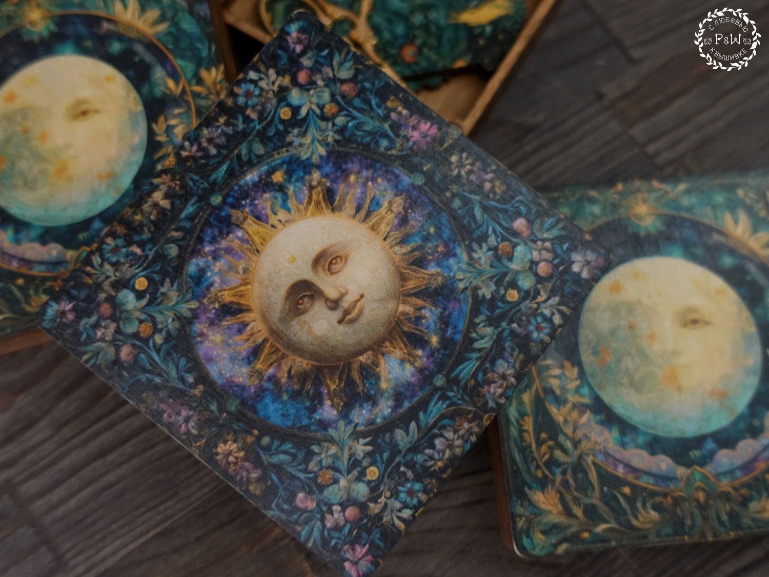 Sun and Moon Double-Sided Box by Primitive and Wood (P&amp;W) Two moods, one beautiful piece Designer embroidery accessories