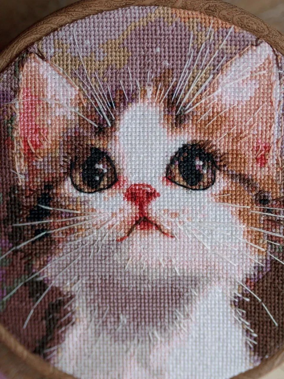 Purring Kitten by World of Cross Stitch (Mir Vyshivki), designer Elena ZolotukhinaCounted cross stitch kit