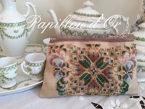 Papillon d'Or (Golden Butterfly) by Reflets de Soie 2021 Beaded mini-kit or pattern