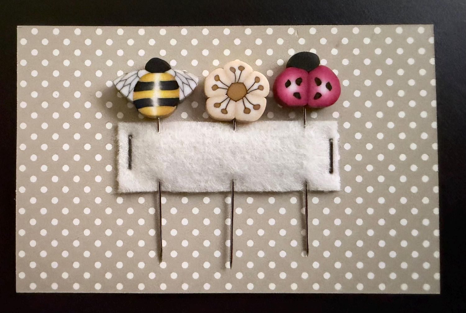 Bee and Ladybug Pin Set by PuntiniPuntini