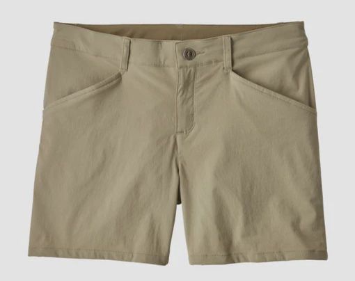 25  QUANDARY SHORTS - 5 IN.