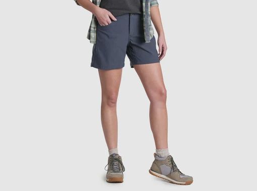 24 TREKR SHORT 5.5&quot;, Color: IN, Size: 8