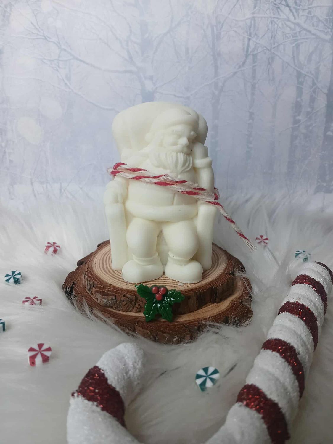 Świeczka świąteczna mikołaj