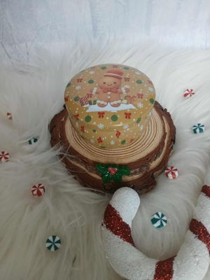 Świeczki świąteczne puszki