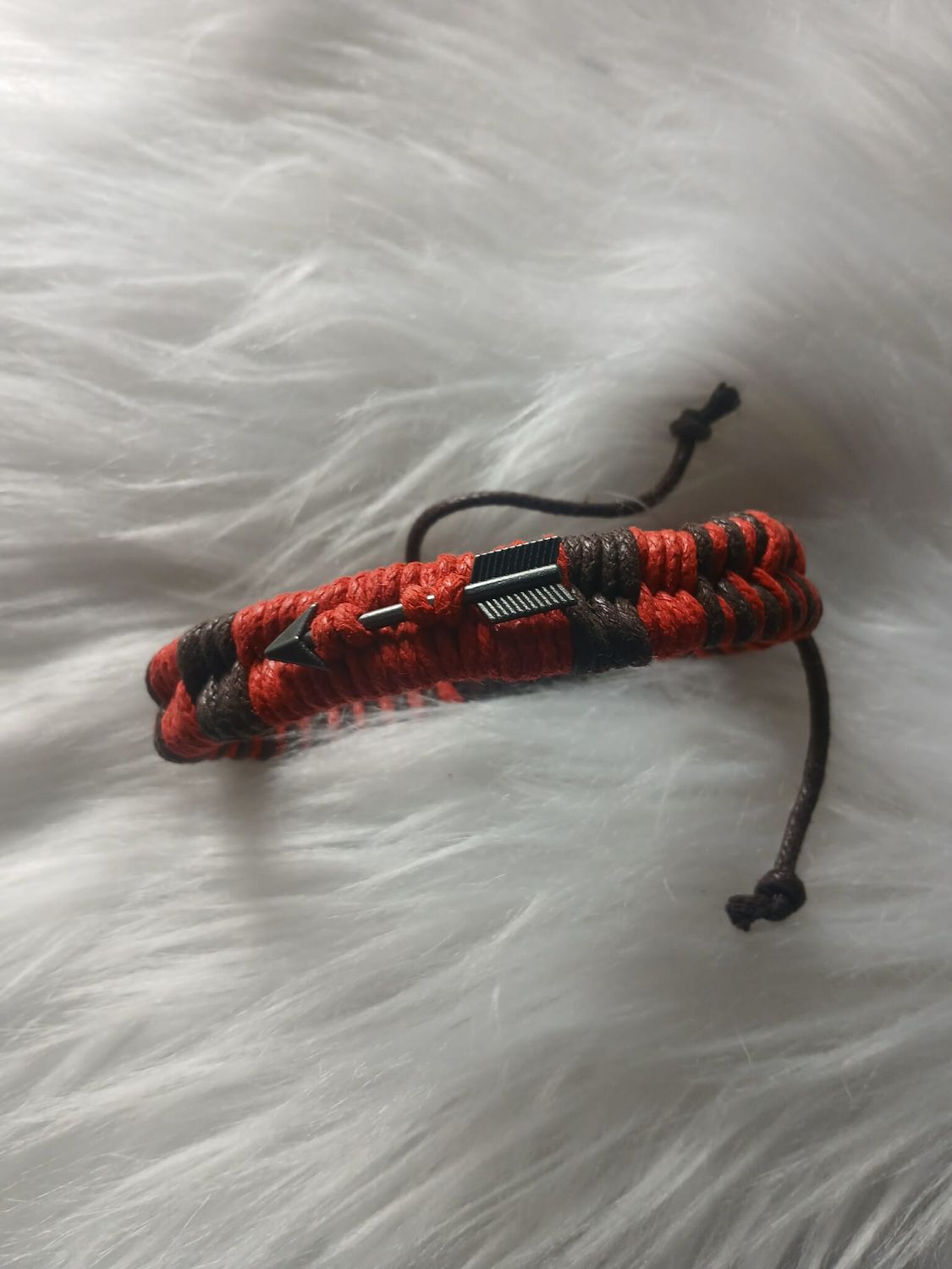 Bransoleta sznurkowa pleciona