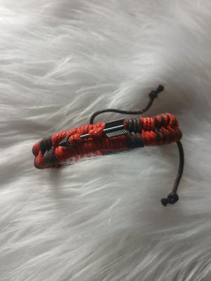 Bransoleta sznurkowa pleciona