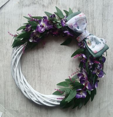 Wiosenny wianek fiolet