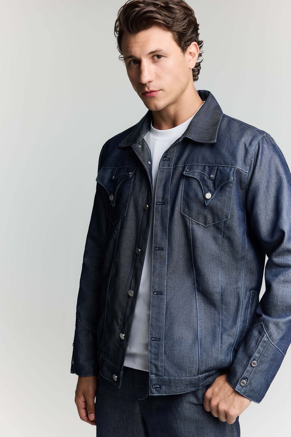 JENDUE Timeless Denim Jacket - Classic &amp; Durable Outerwear