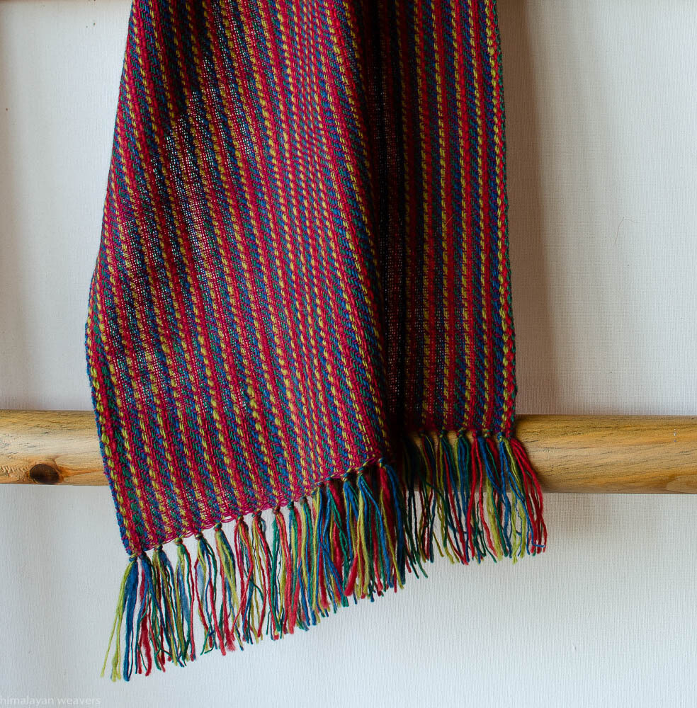 Scarf woven with handspun wool dyed with indigo, madder, sappanwood and tesu flowers