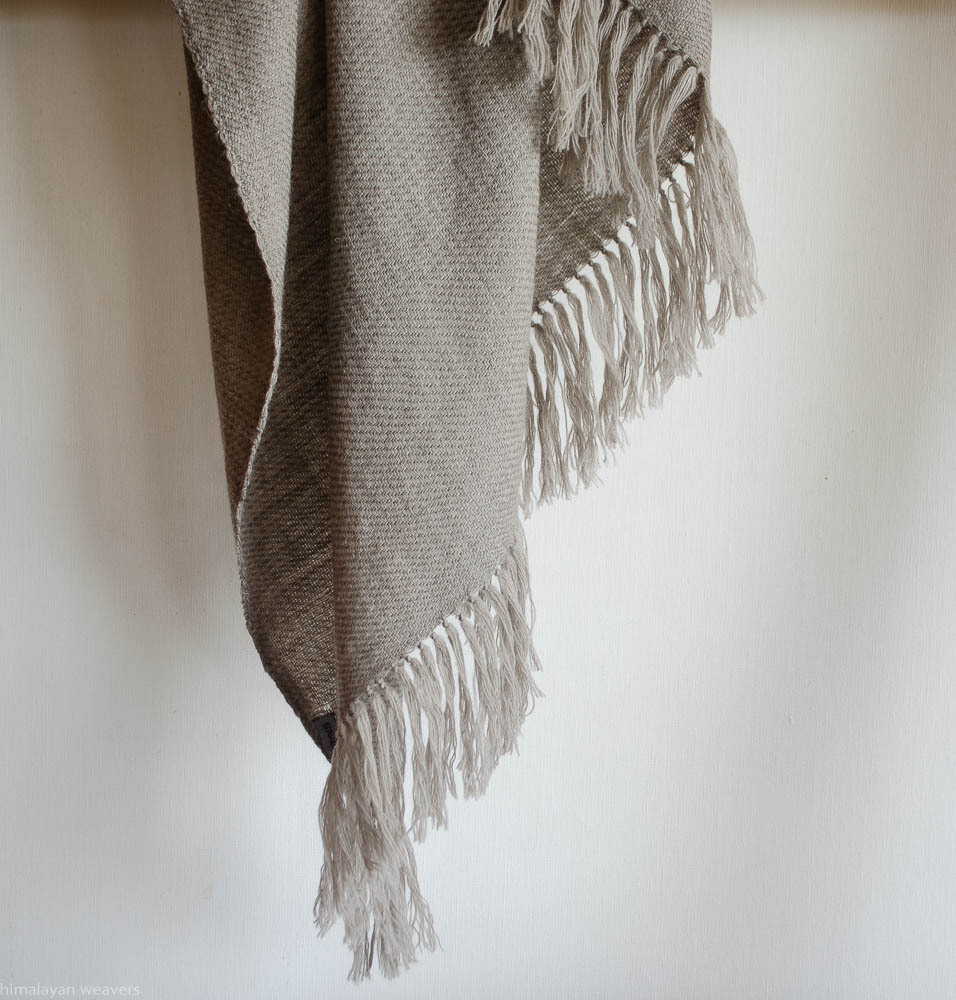 Hand-woven woolen shawl dyed with harada