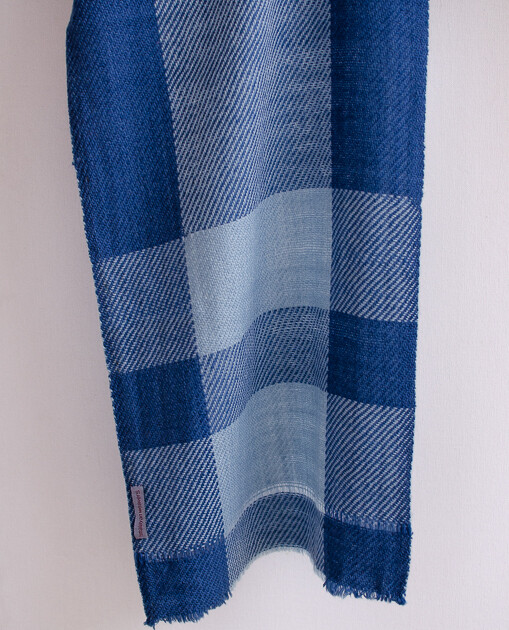 Handwoven Woollen Scarf Dyed with Indigo Handwoven Woollen Scarf Dyed with Indigo