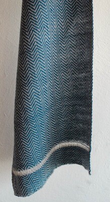 Handwoven Woolen Scarf Dyed with Indigo and Harada