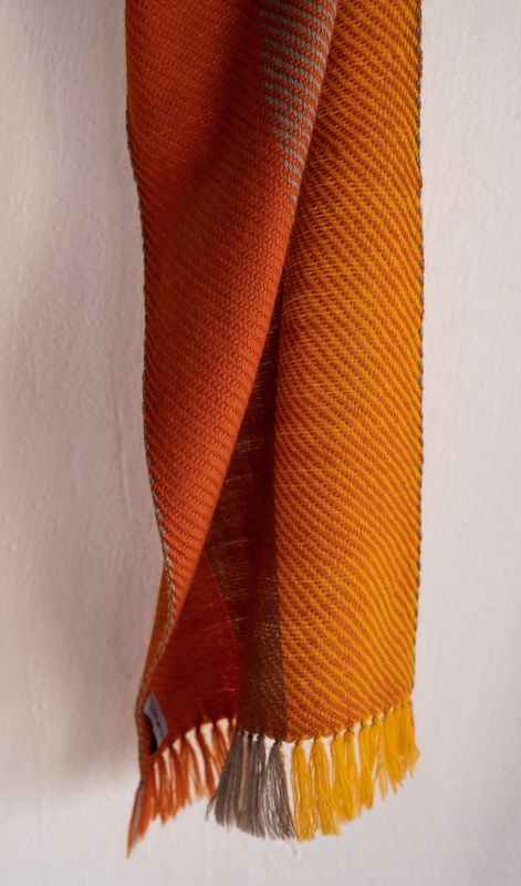 Small Woolen Scarf Coloured with Natural Dyes Harada and Tesu Flowers