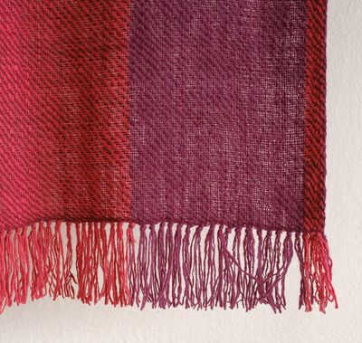 Stole Handmade With Pure Wool Dyed Purple and Red With Natural Dyes