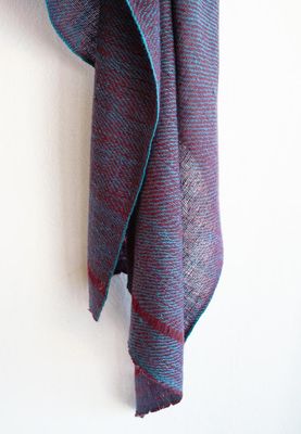 Small Pashmina Stole Woven With Pure Hand-Spun Yarn