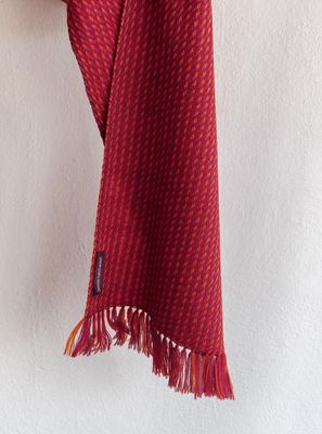 Handwoven Woollen Scarf-Red and Purple With Natural Dyes, Madder,  Shellac and Tesu Flowers