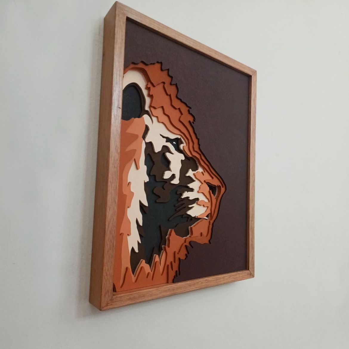 Cuadro León en alto relieve