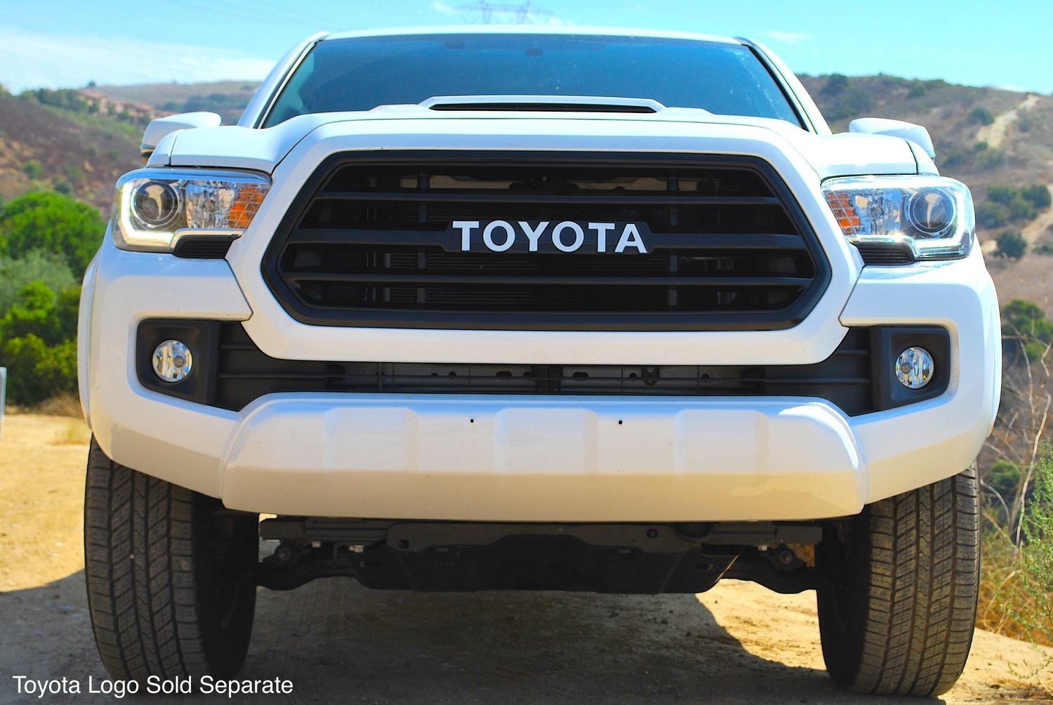 2016-2017 Toyota Tacoma Grille Insert