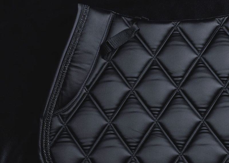 ‘The King’ Black Jewel Jump Saddle Pad