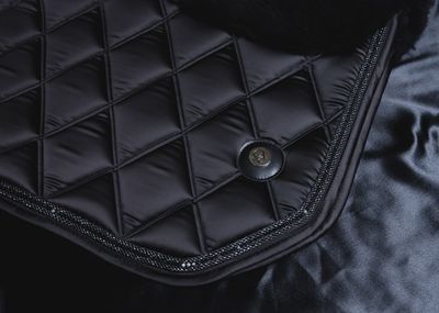 ‘The King’ Black Jewel Merino Full Fleece