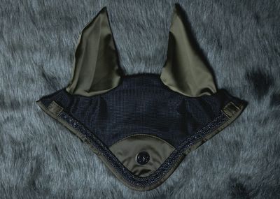 ‘The Majesty’ Deep Olive Crystal Ear Bonnet