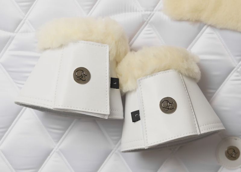 Fleece Bell Boots White