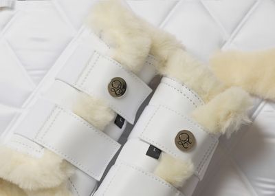 White Merino Fleece Tendon Boots