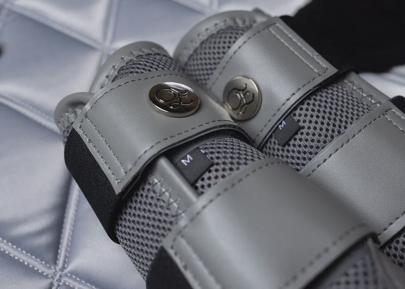 LuxAir Grey Mesh Tendon Boots