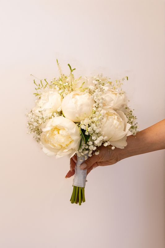 Bouquet de mariée blanc — Pureté et romantisme Bouquet de mariée blanc — Pureté et romantisme