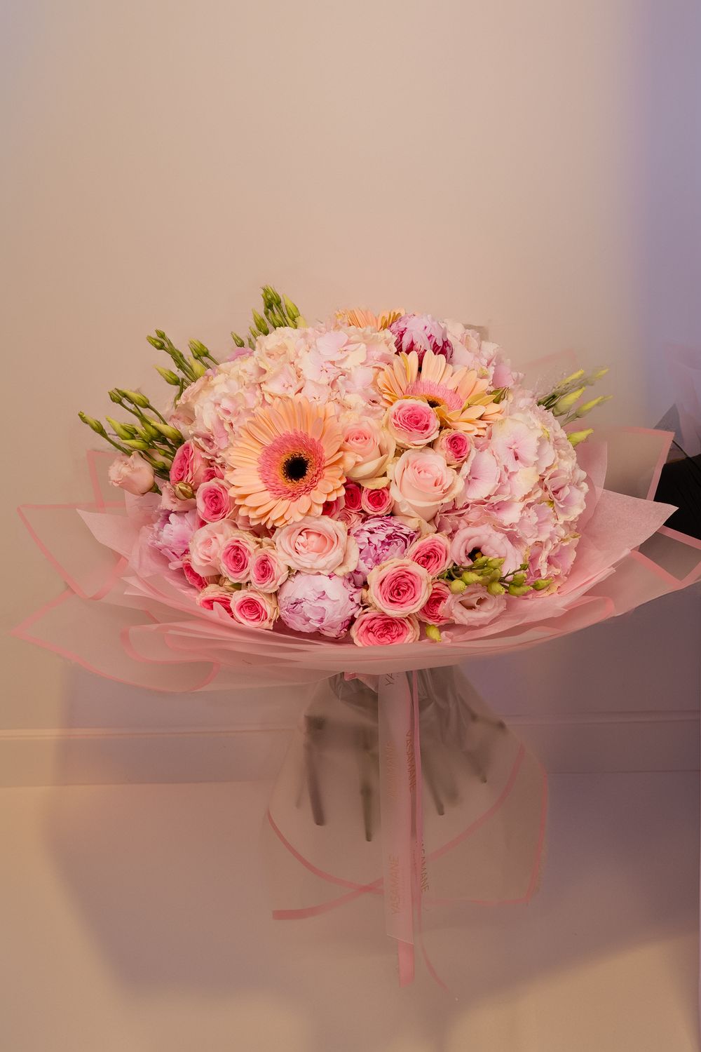 Bouquet — Harmonie pastel de fleurs fraîches