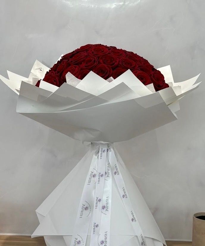 Bouquet Prestige - Cœur Impérial 50 roses