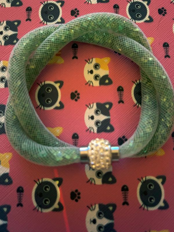 💚 Pulsera Swarovski en red con circonitas – Verde