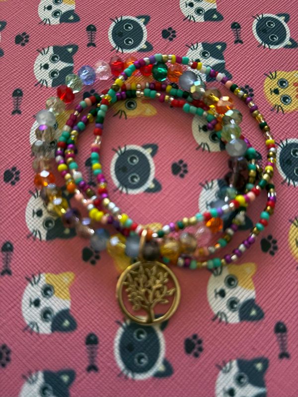 🛍️ Pulseras &quot;Charms de Color&quot; – Estilo Boho Chic