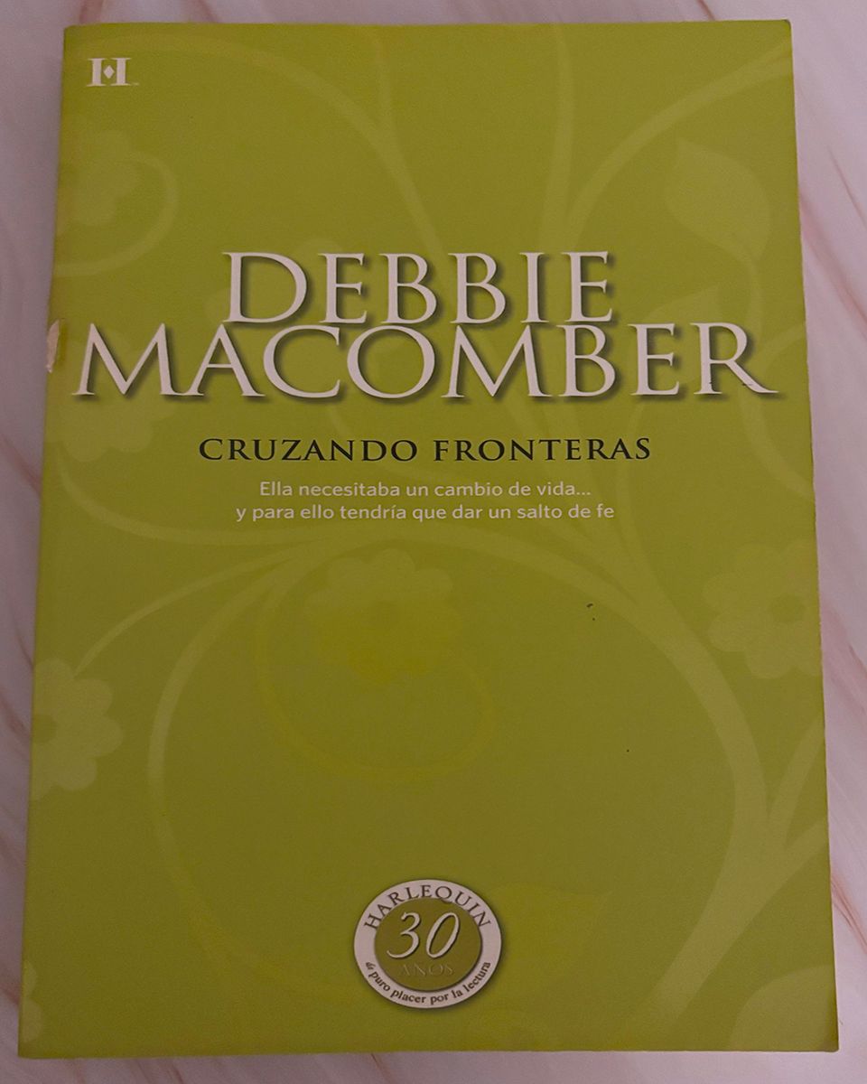 Cruzando Fronteras - Debbie Macomber