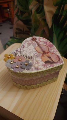 🌸 Joyero artesanal con diseño único – Belleza hecha a mano