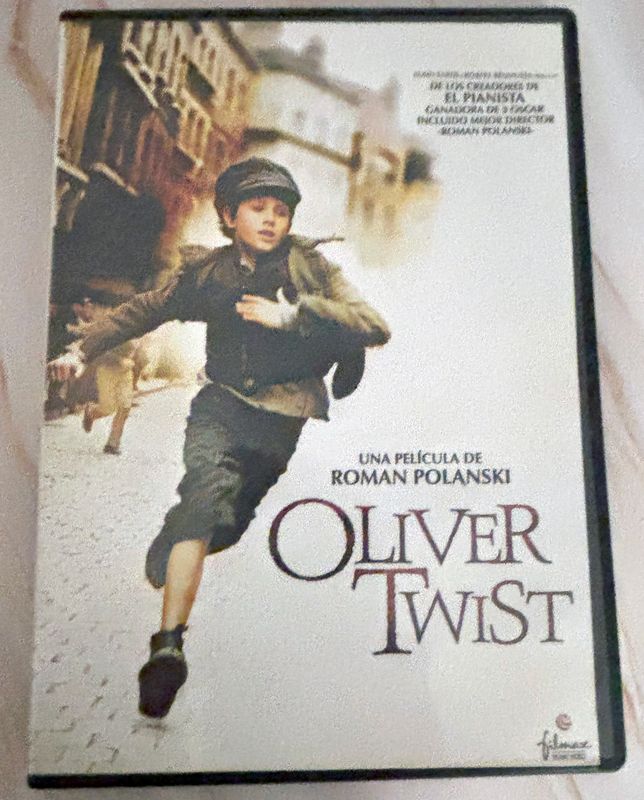 🎬 Oliver Twist (2005) – DVD