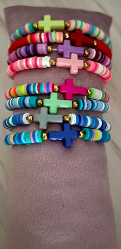 🌈 Pulsera &quot;Fe y Color&quot; – Estilo Veraniego Cofrade