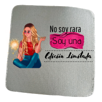 🖱️ Alfombrilla de ratón – “No soy rara, soy una edición limitada”