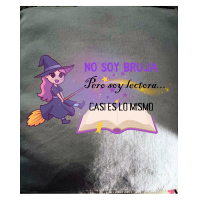 🎒 Estuche – “No soy bruja, pero soy lectora... casi es lo mismo”