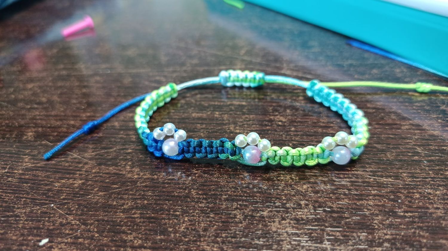 🐾 Pulsera &quot;Huellitas de Amor&quot;