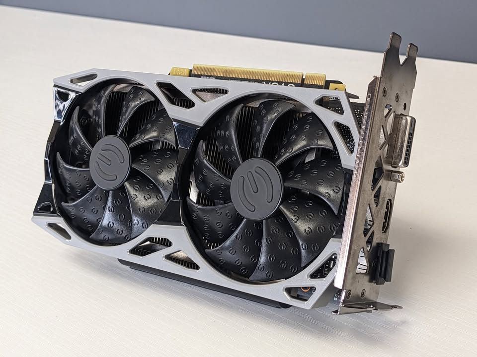 EVGA GeForce GTX 1660 SC ULTRA GAMING 6GB GDDR5