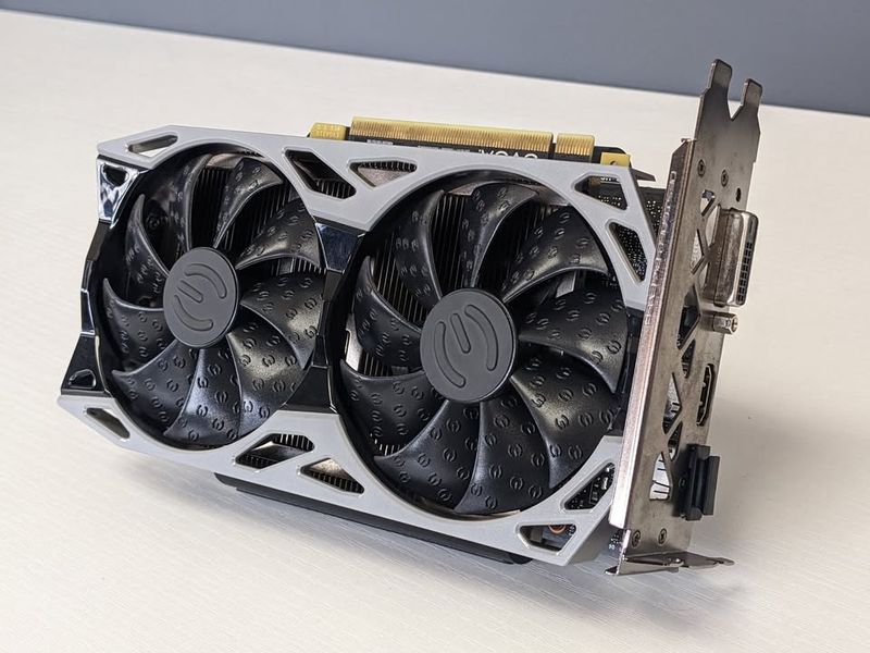 EVGA GeForce GTX 1660 SC ULTRA GAMING 6GB GDDR5