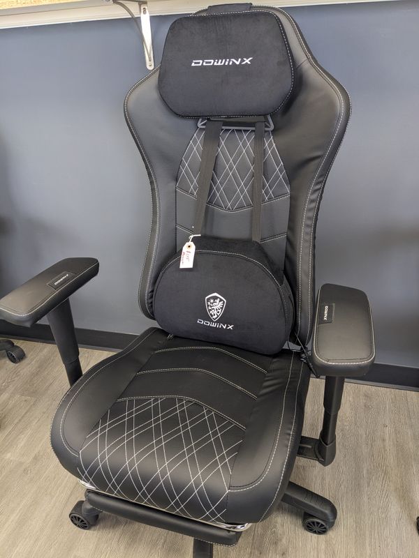 Dowinx Gaming Chair (Black &amp; White)