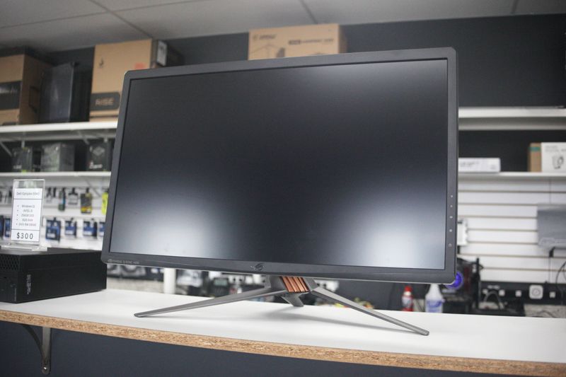 ROG Swift PG27UQ 4K HDR 144HZ